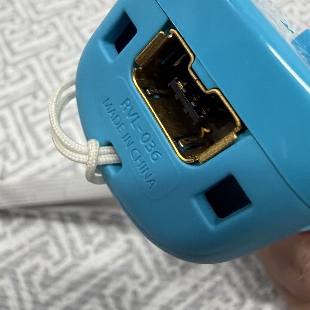 Nintendo OEM Motion Plus Wii Remote Blue Controller RVL-036 - Tested & Working - Picture 4 of 5